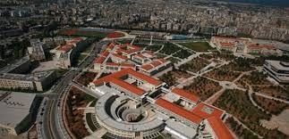 بين التمديد والمداورة: هل يُضرب جوهر قانون الجامعة اللبنانية؟